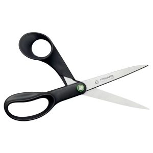 YLEISSAKSET FISKARS 21CM RENEW